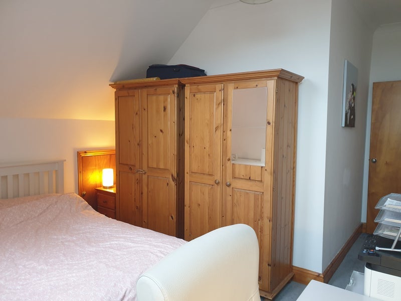 Room Broadhurst Gardens in Greater London