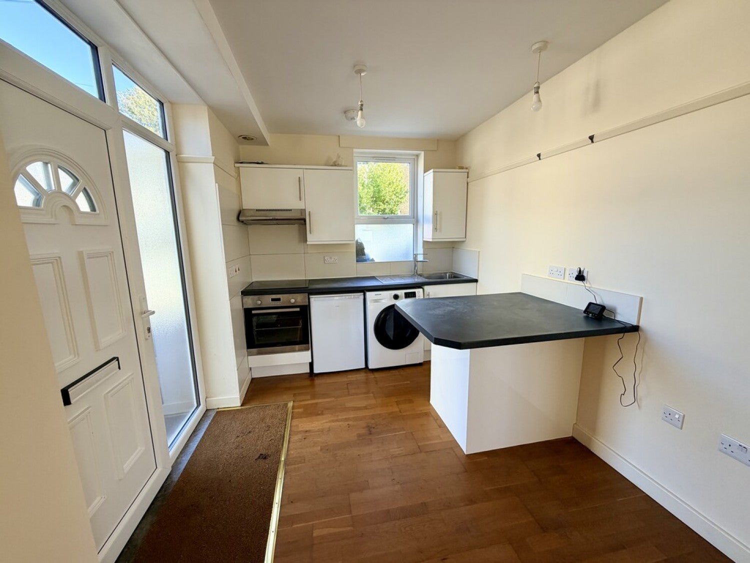 Flat Mansfield Road in Greater London