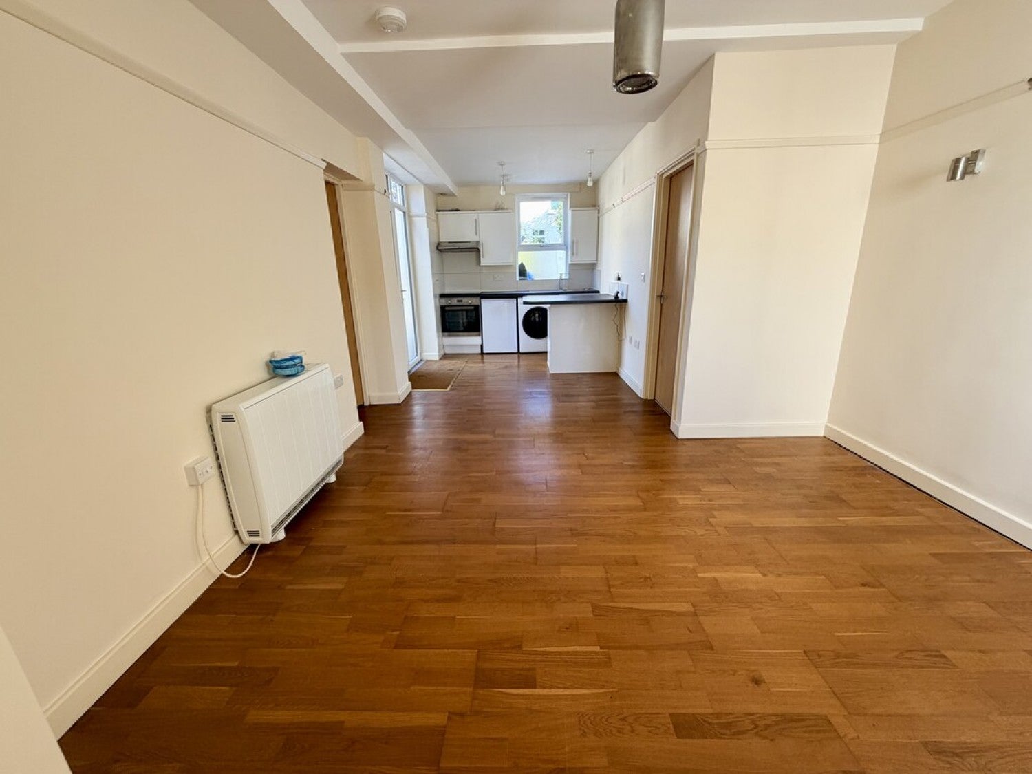Flat Mansfield Road in Greater London