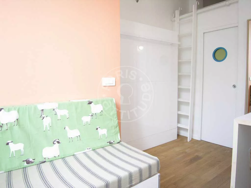 Appartement Rue Charles Friedel à Paris