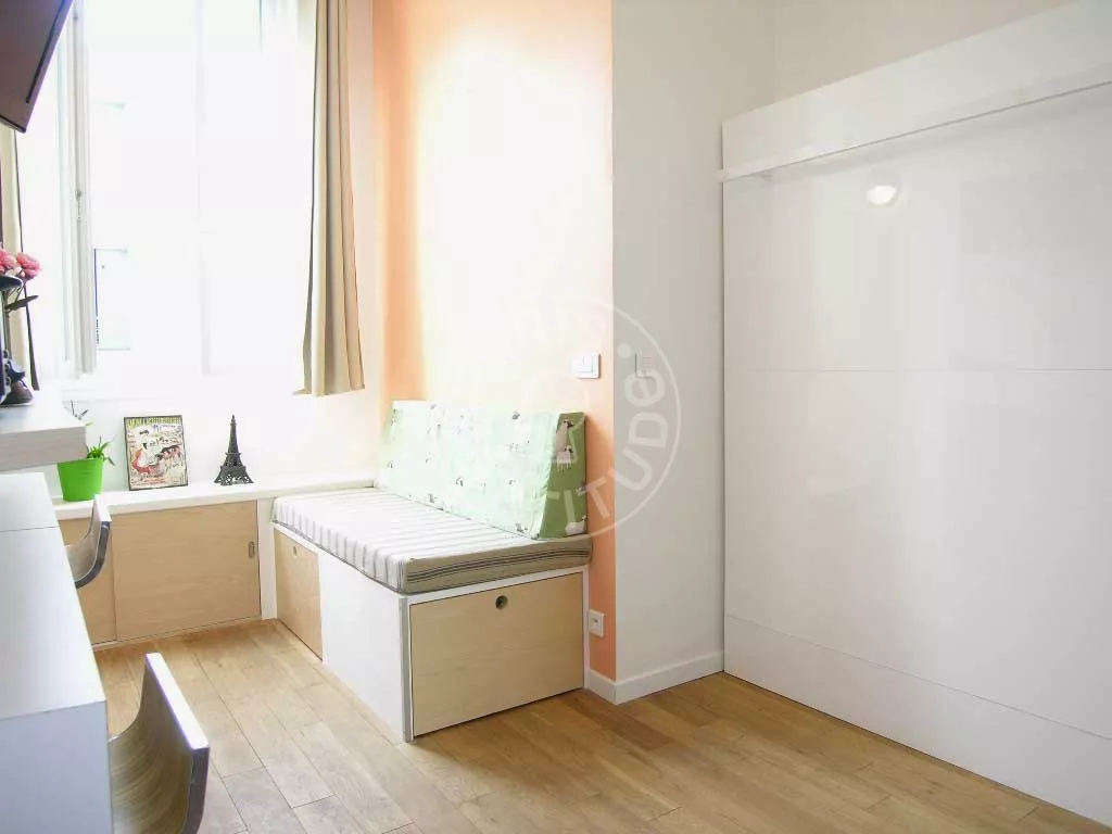 Appartement Rue Charles Friedel à Paris