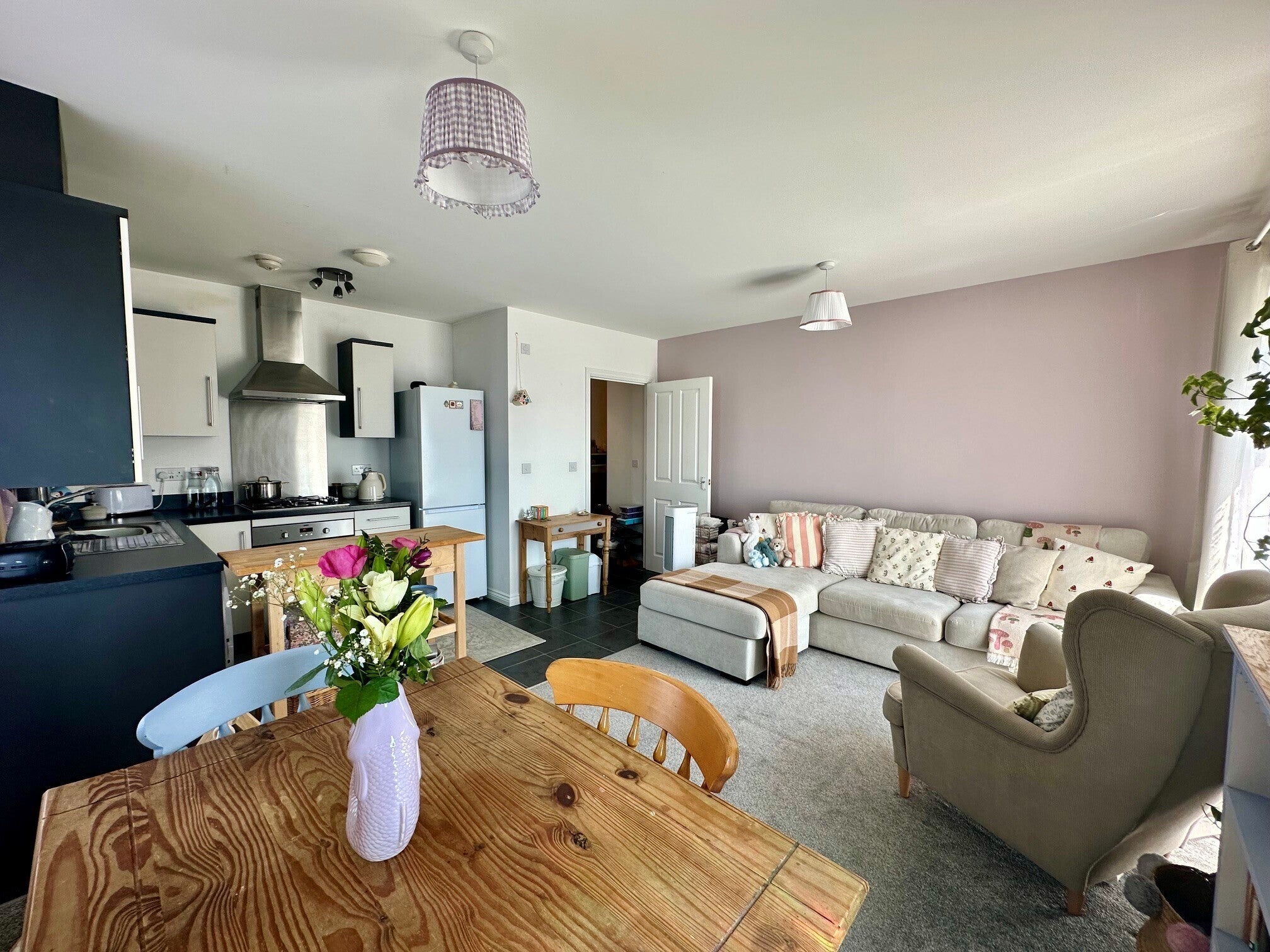 Flat Balfour Close in Gosport