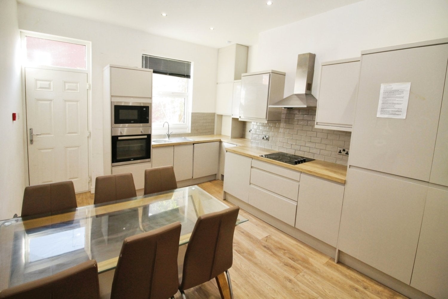 Room Granby Road in Leeds