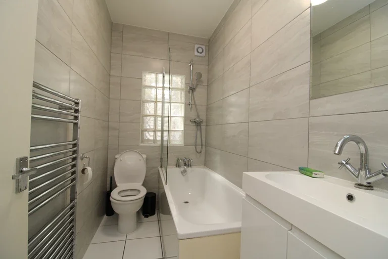 Flat Portsdown Mews in Greater London