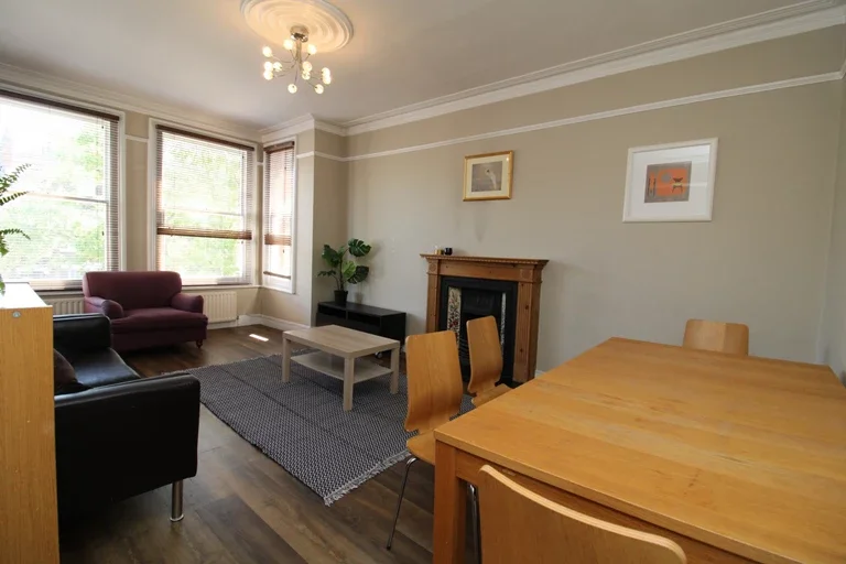 Flat Portsdown Mews in Greater London