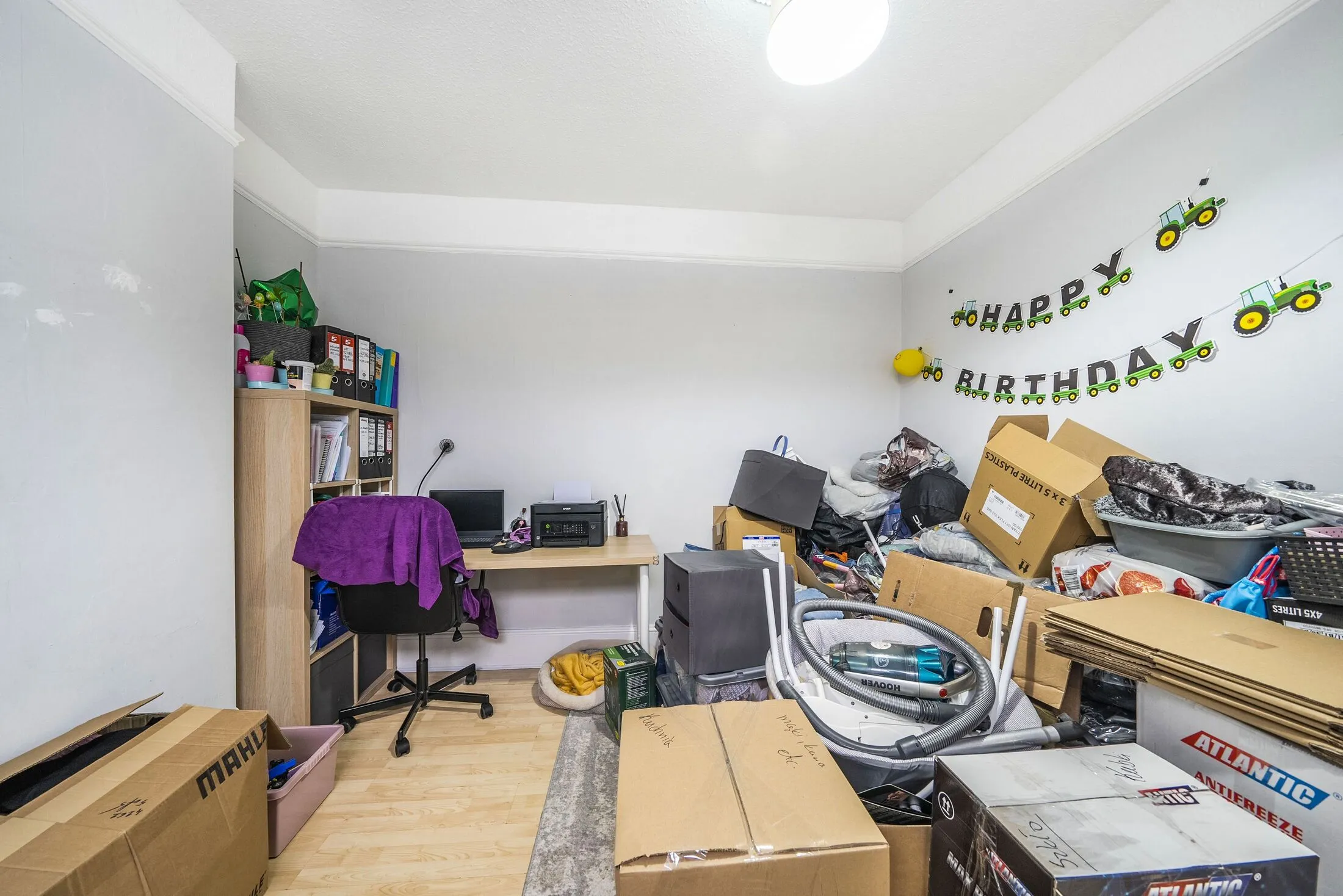 Flat Albert Road in Greater London