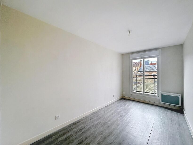 Flat Place Drouet d'Erlon in Reims