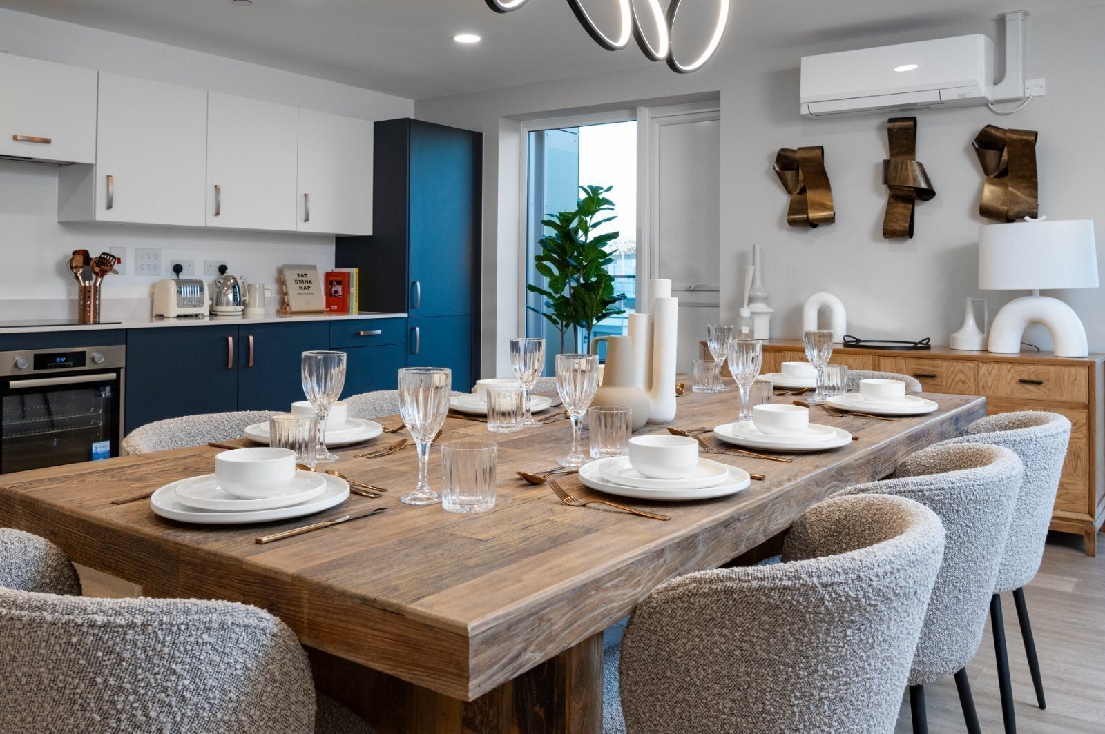Flat Millers Close in Elmbridge