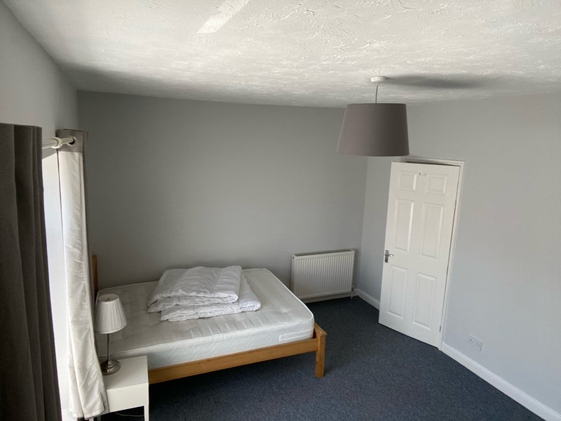 Room Worsley Street in Bristol