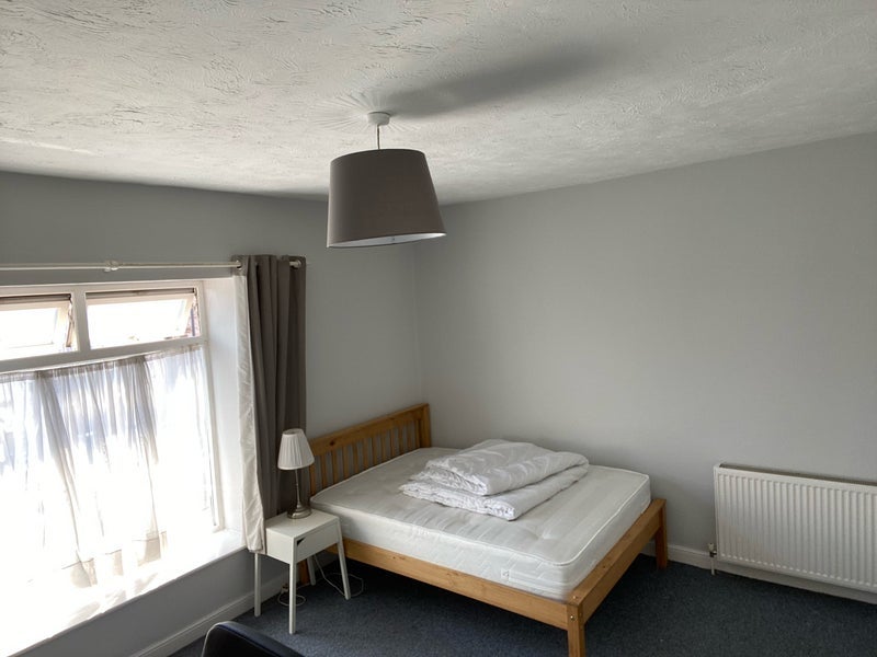 Room Worsley Street in Bristol