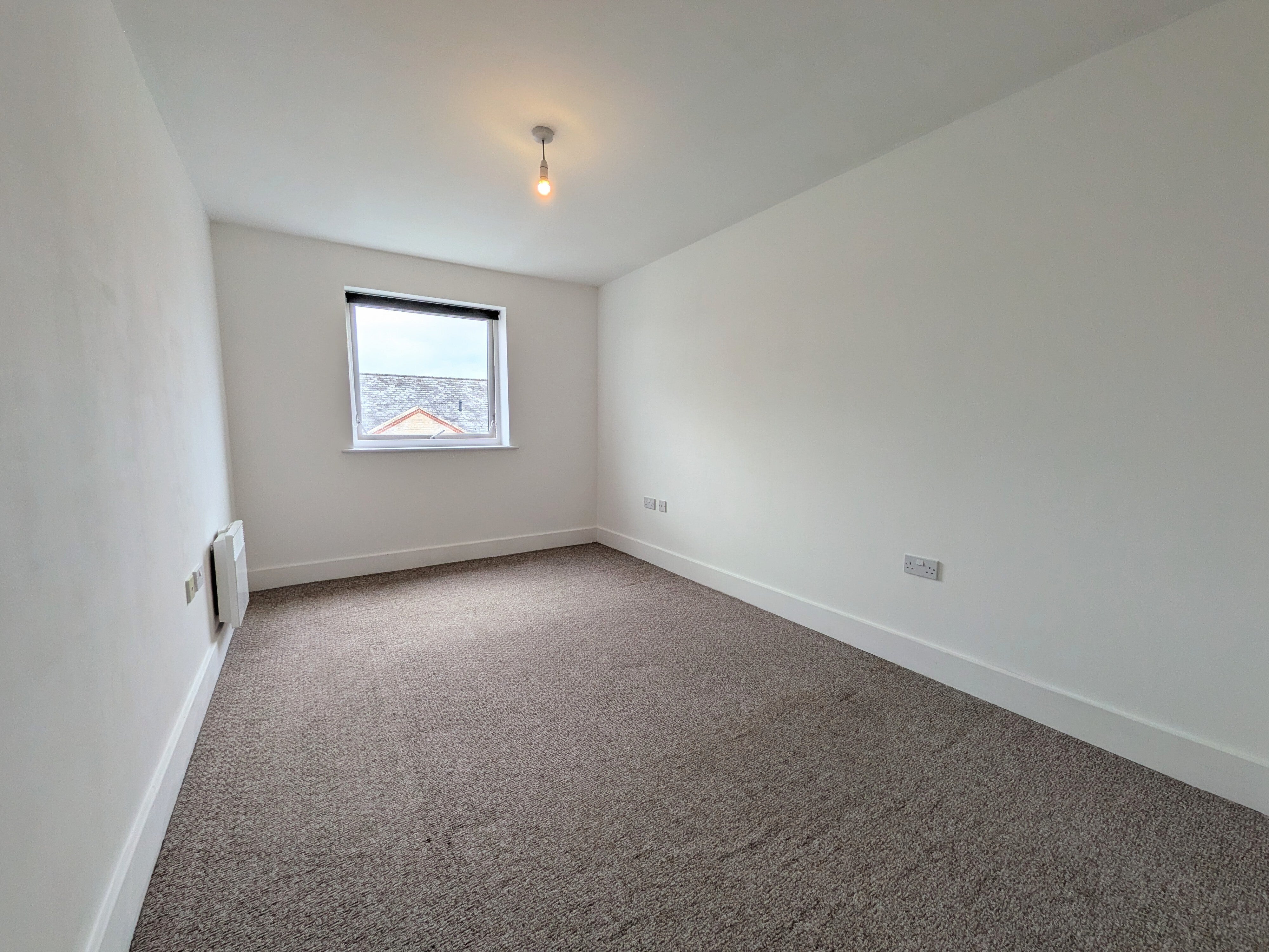 Flat Coxhill Way in Aylesbury
