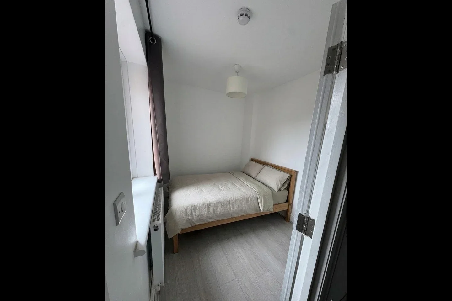 Room Birchway in Greater London