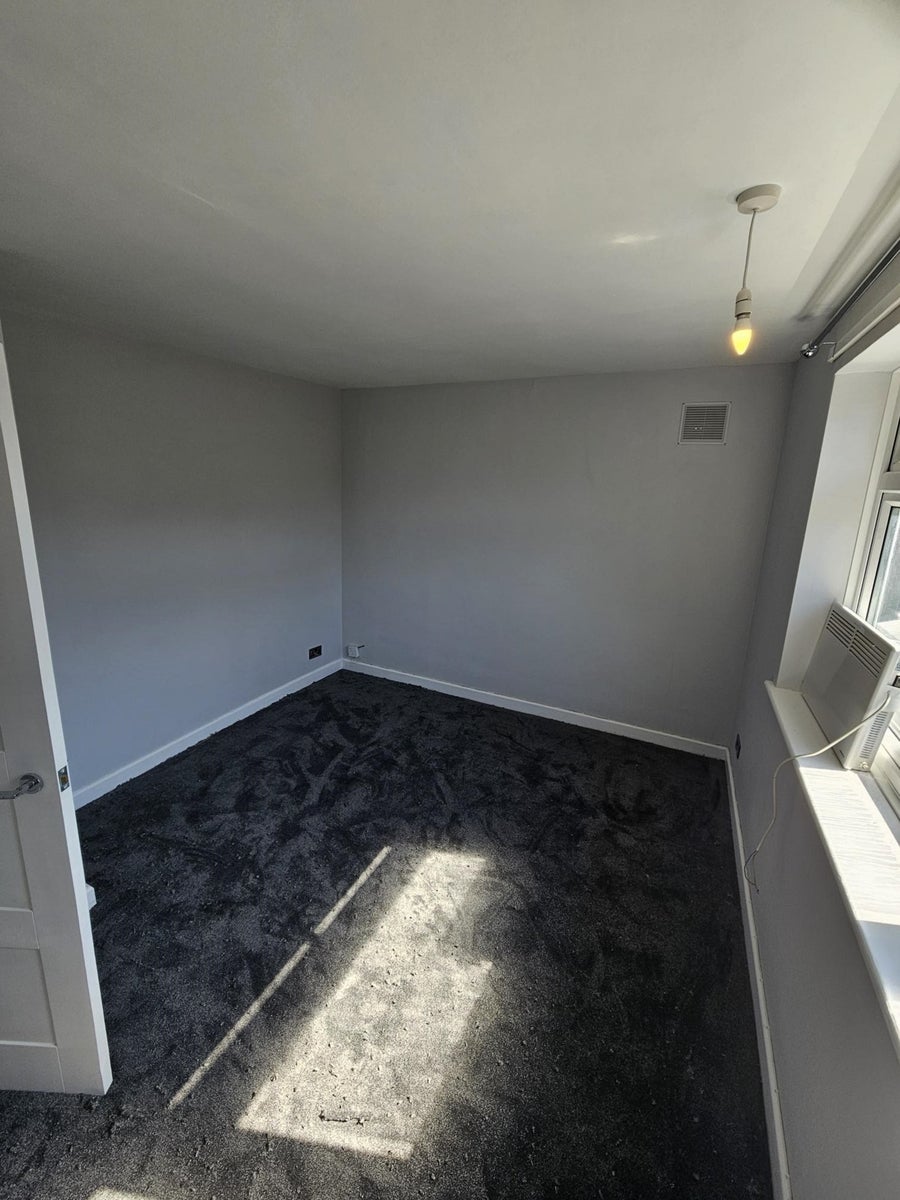 Flat Narberth Way in Coventry