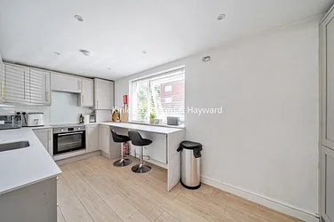 Flat Sutton Close in Greater London