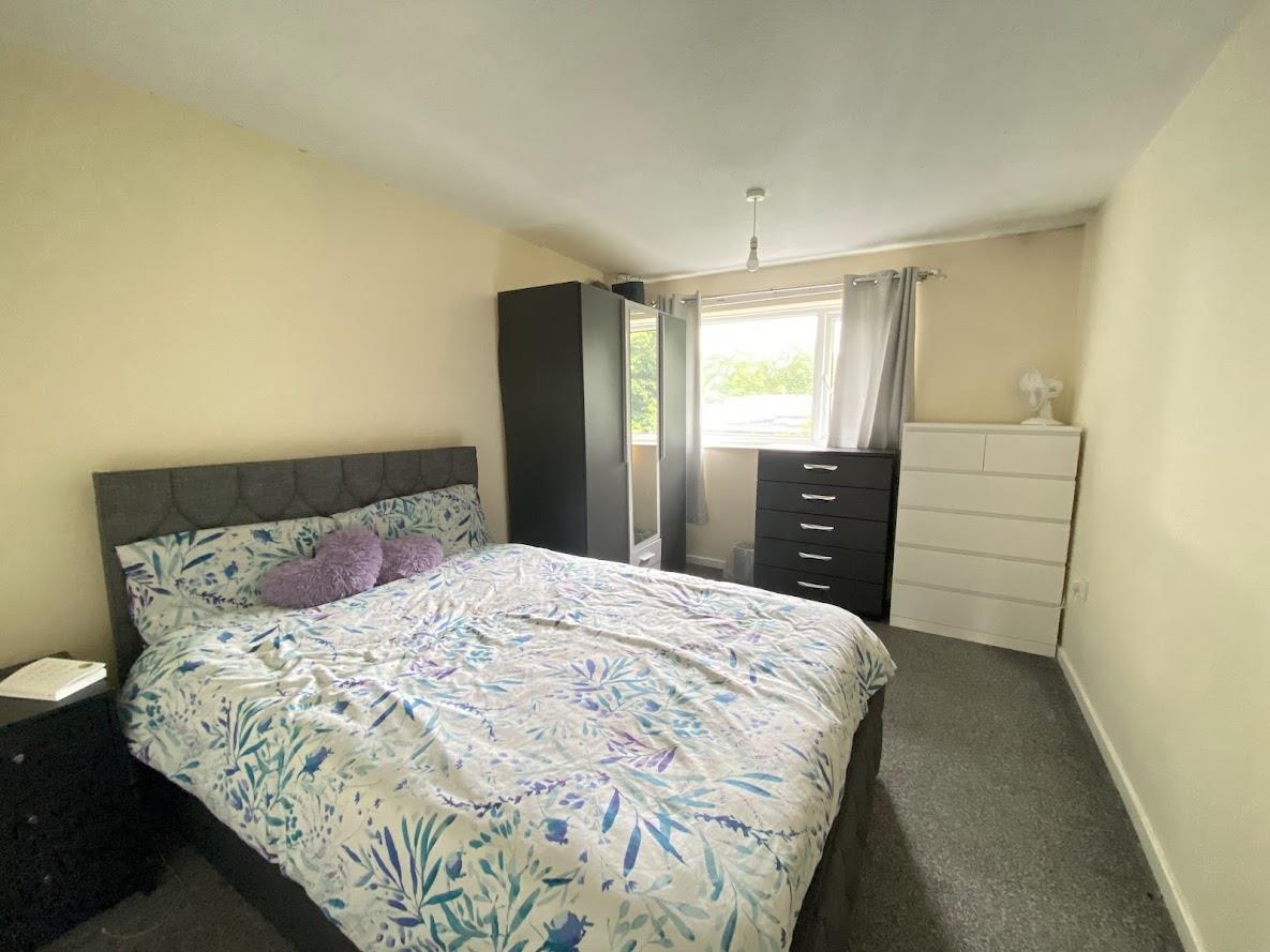 Flat Cullen Way in Derby