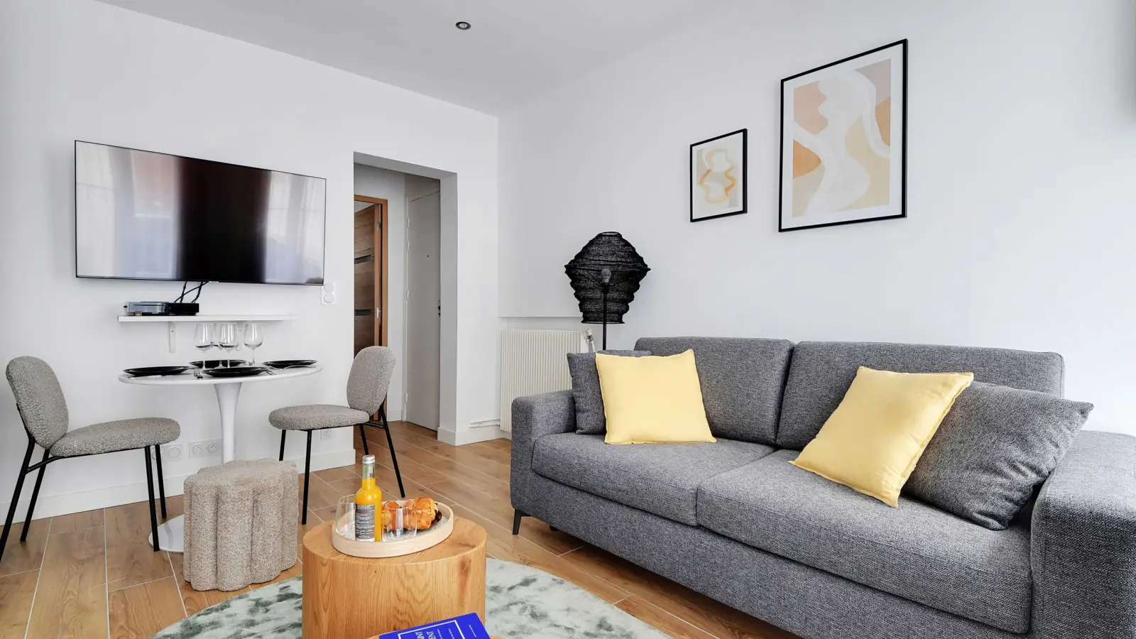 Appartement Rue des Trois Frères à Paris