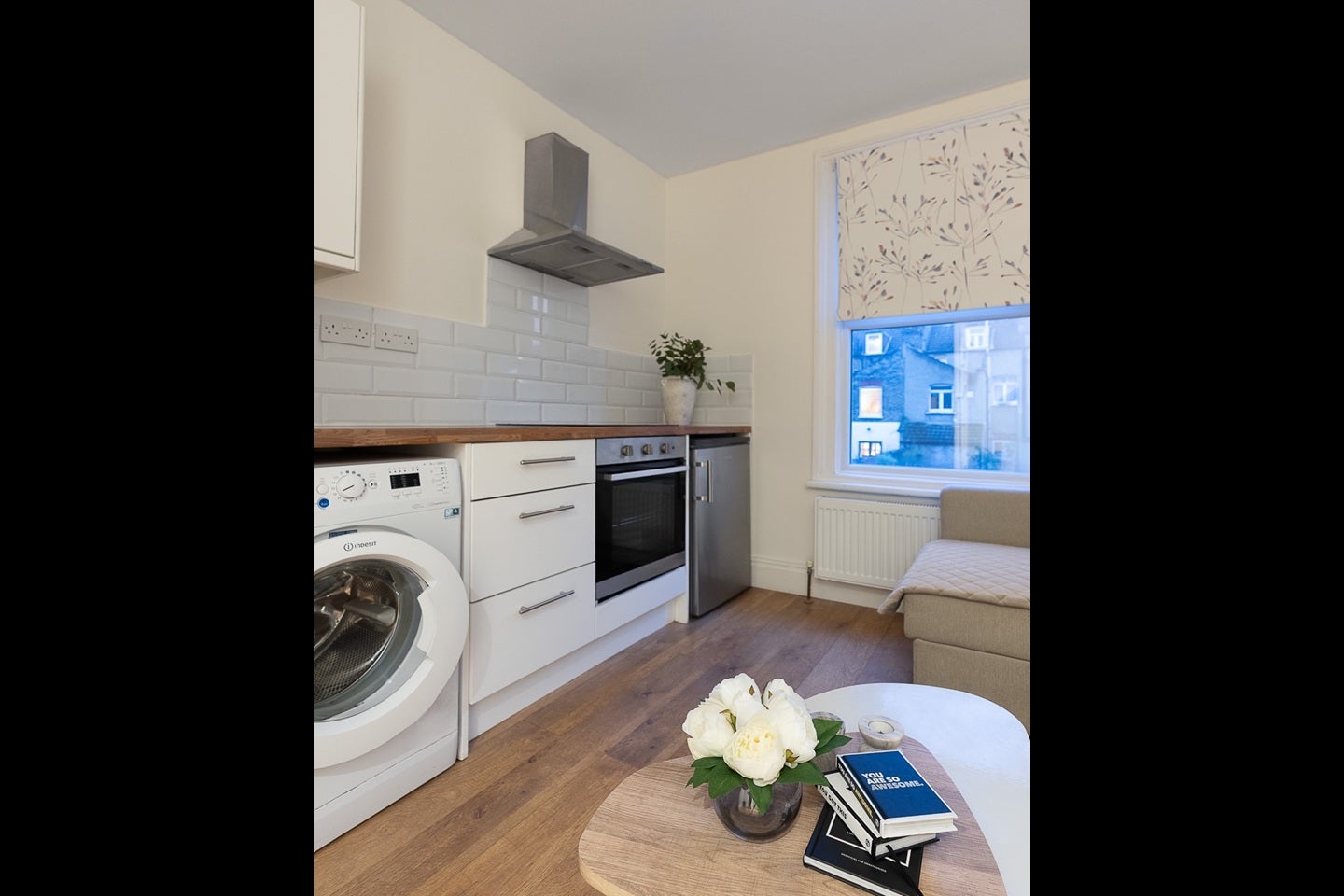 Flat Raleigh Road in Greater London