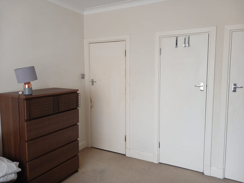 Room Balham Park Road in Greater London