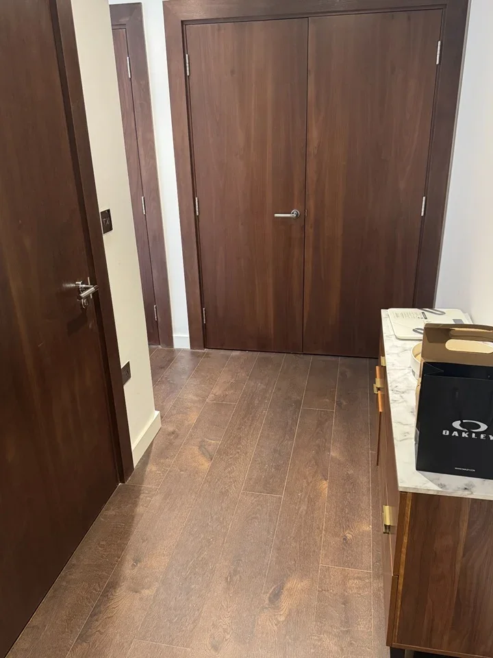 Flat Malthouse Road in Greater London