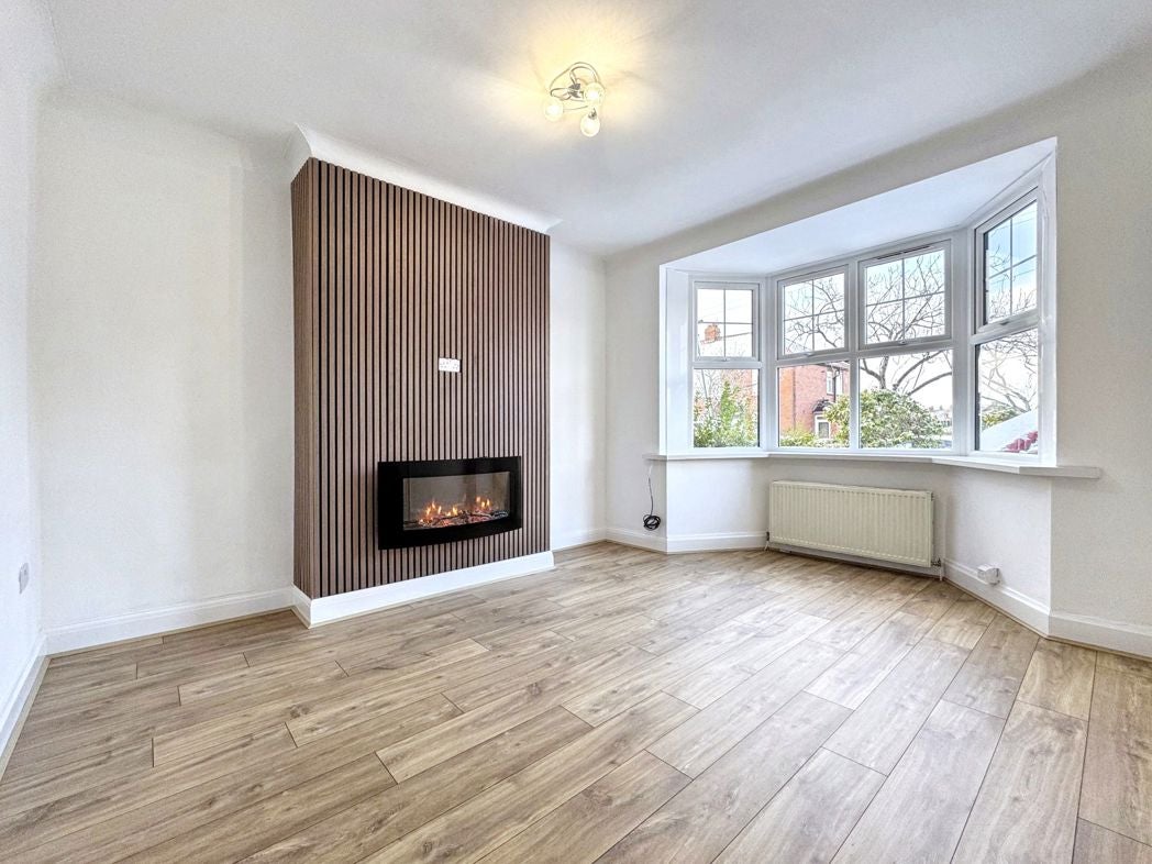 Flat Woodgate Lane in Gateshead