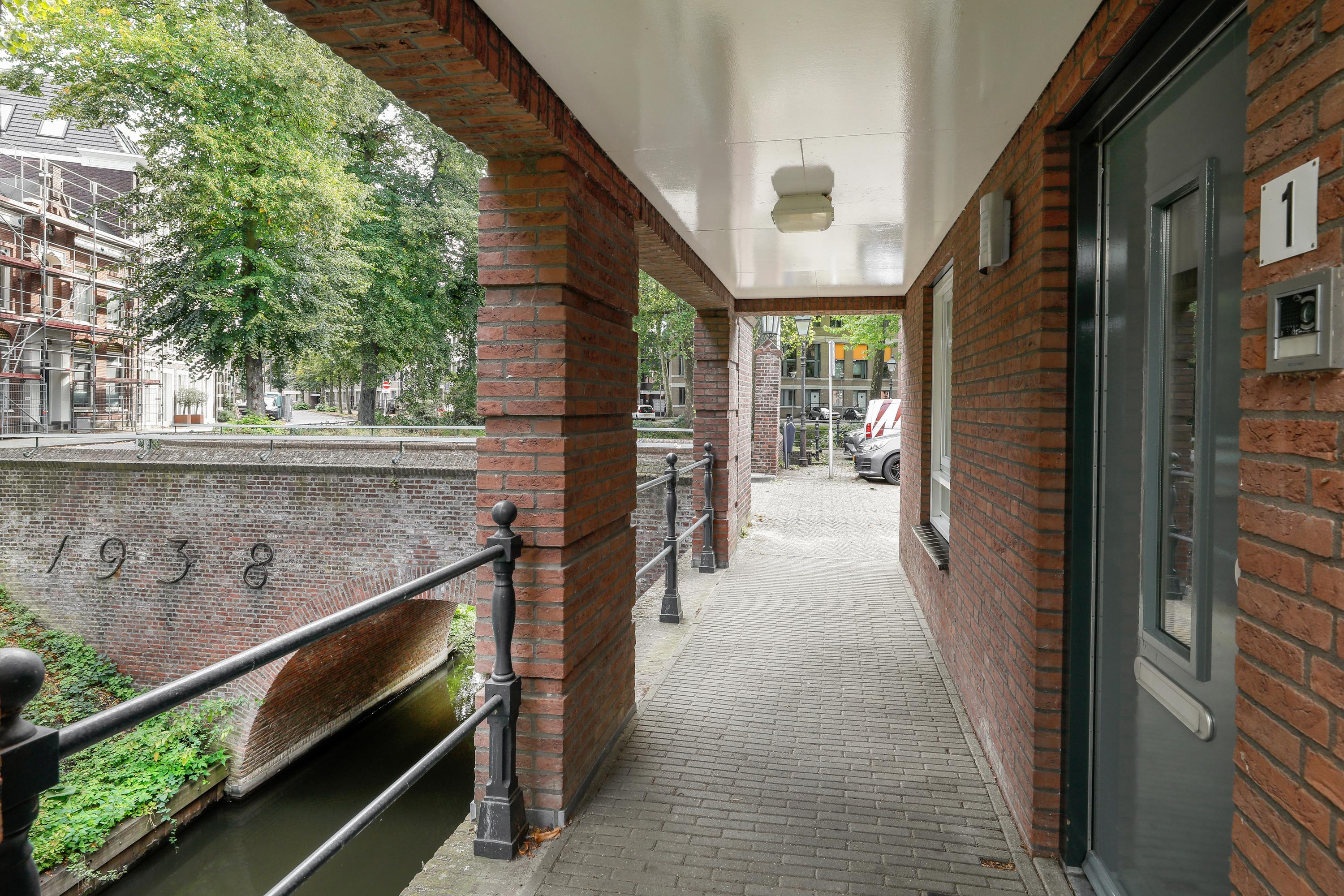 Hoekwoning te koop: Water en Vuurplein 1, 'S-Hertogenbosch