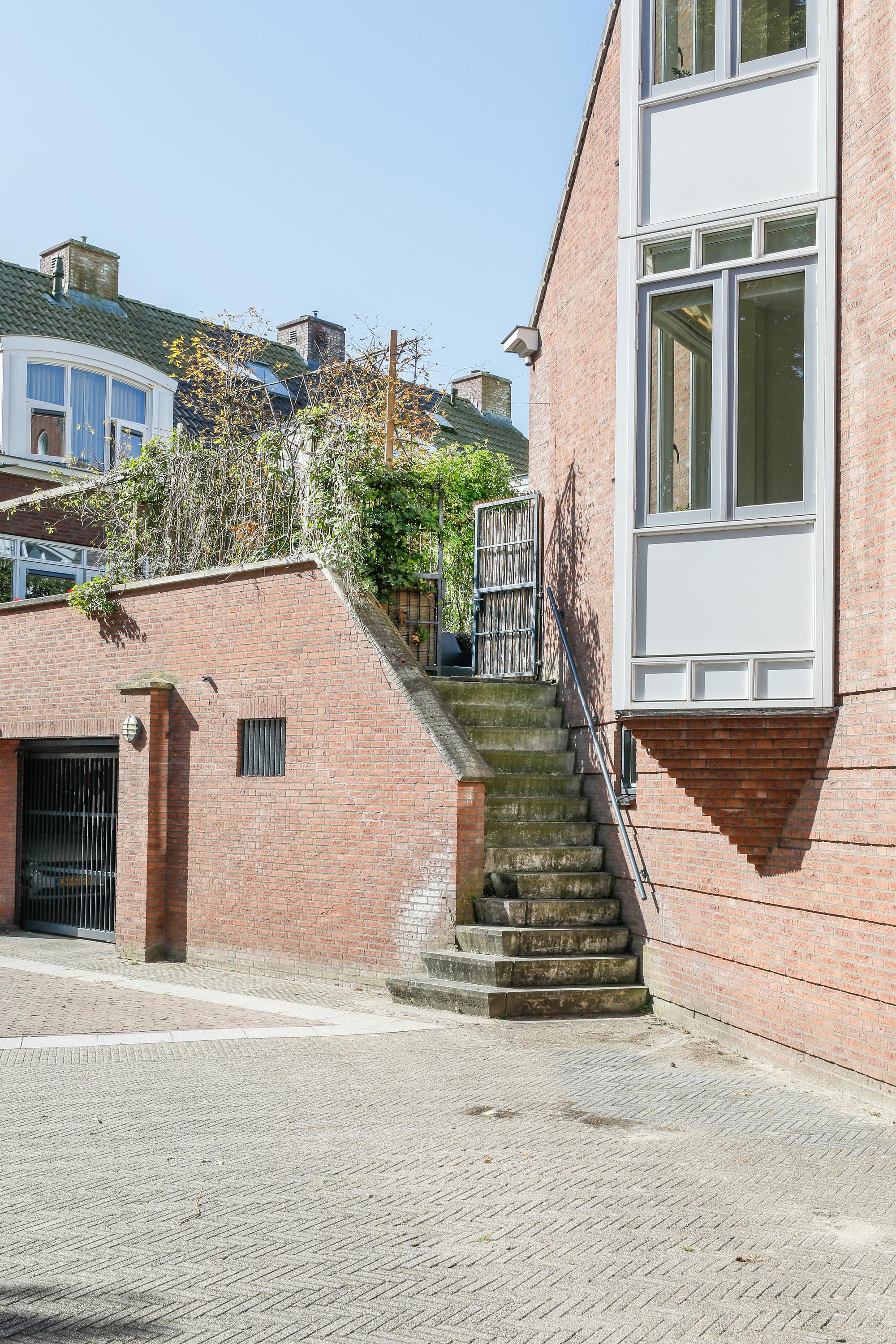 Hoekwoning te koop: Water en Vuurplein 1, 'S-Hertogenbosch