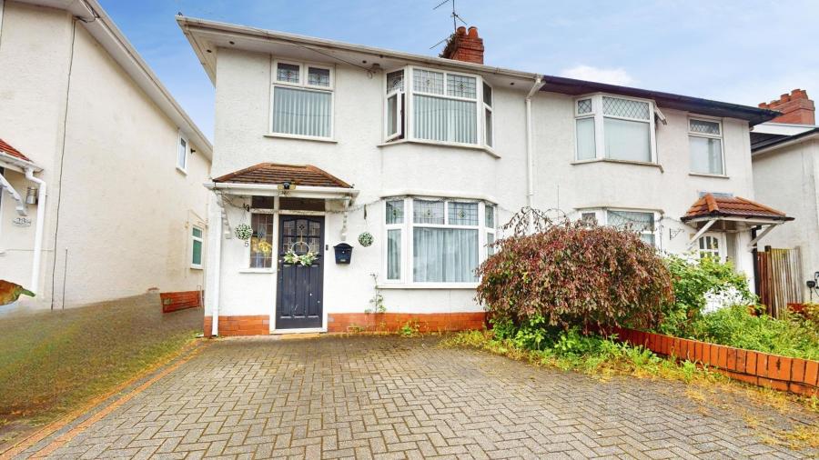House Waun Fawr Road in Cardiff