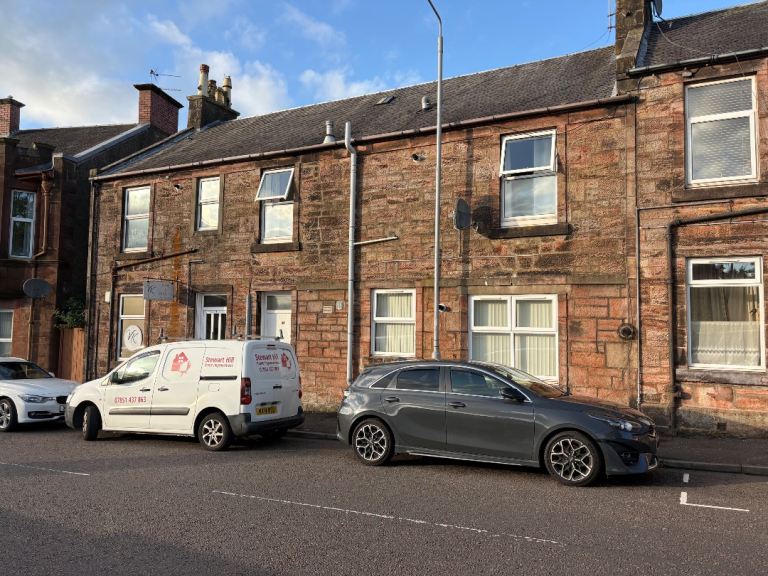Flat Holmquarry Road in Kilmarnock