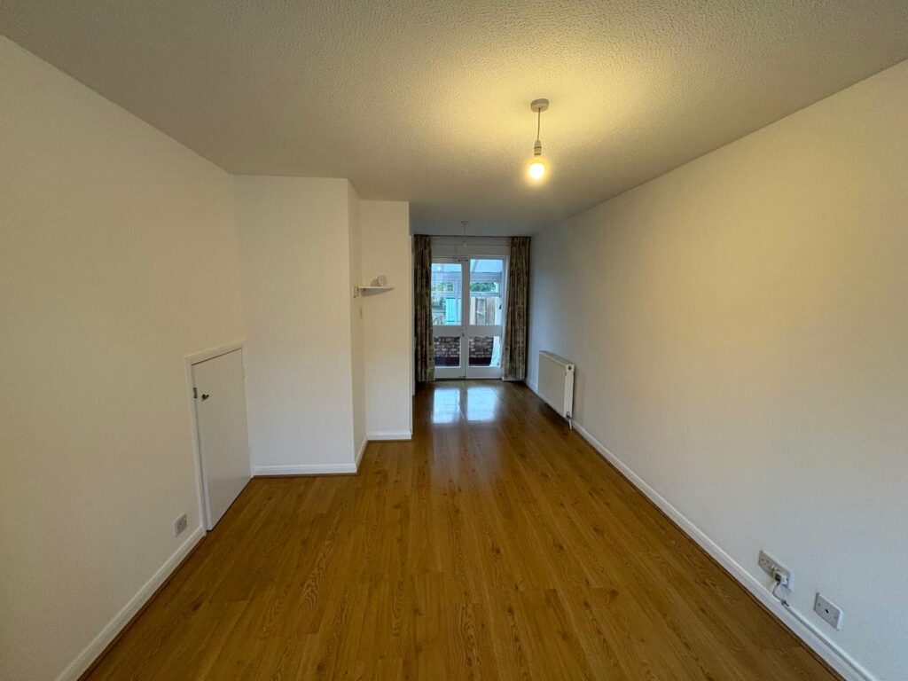 House Brindle Close in Rushmoor