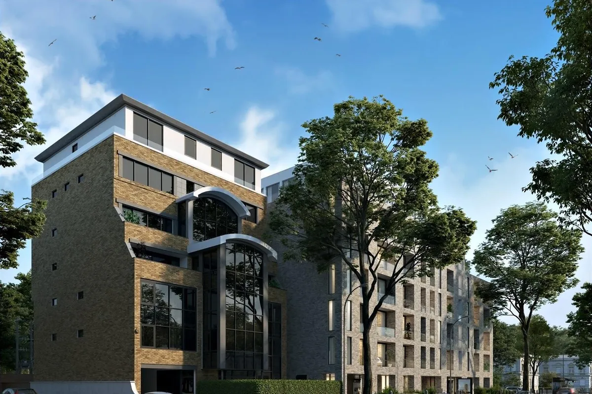 Flat Chiswick High Road in Greater London