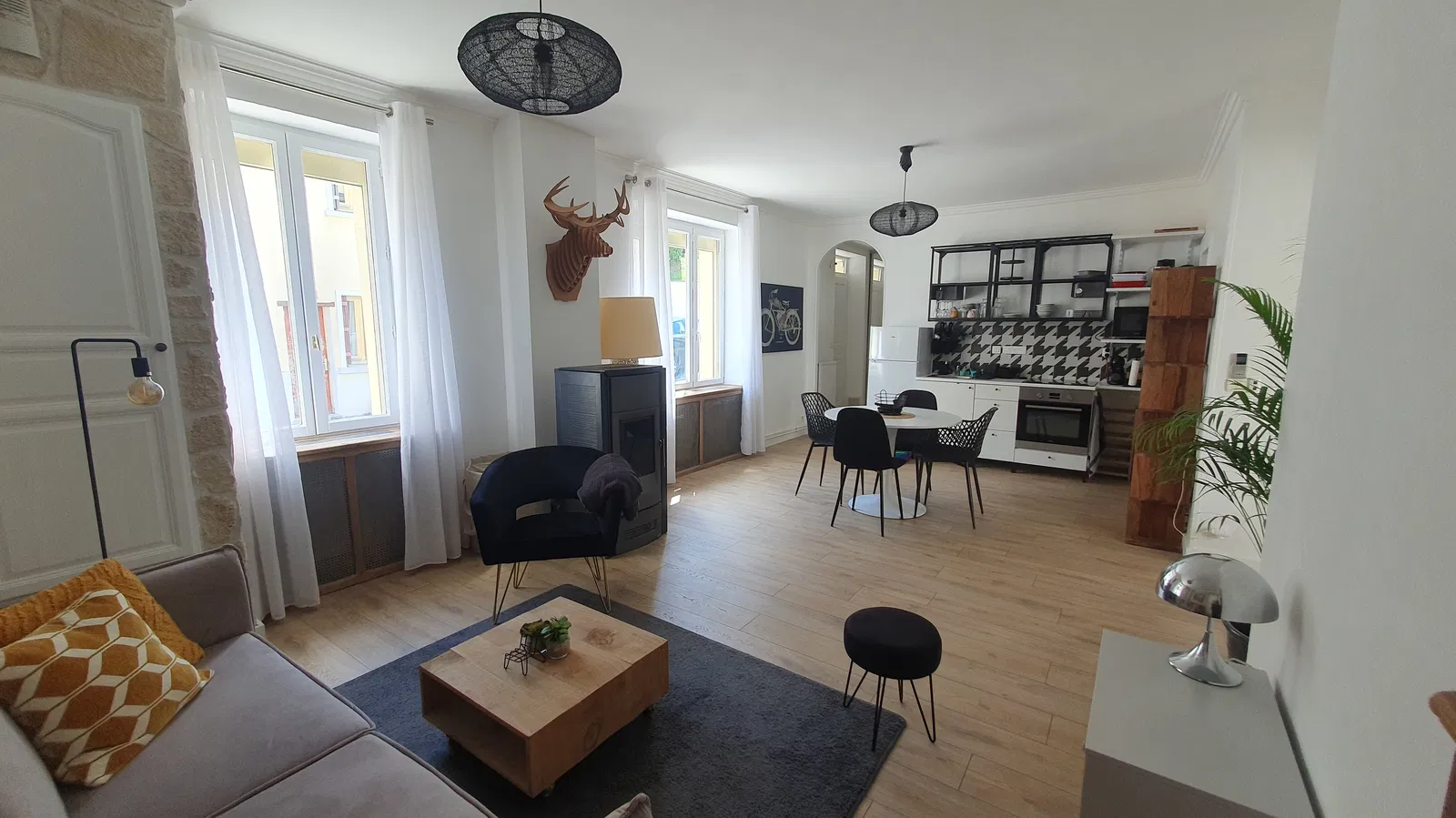 Room Avenue Georges Clemenceau in Viarmes