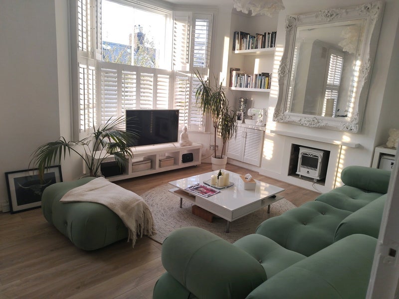 Room Vartry Road in Greater London
