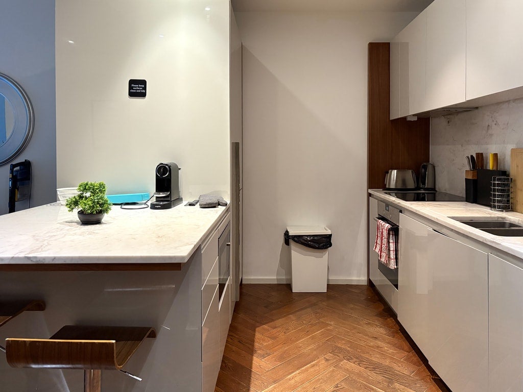Flat New Union Square in Greater London
