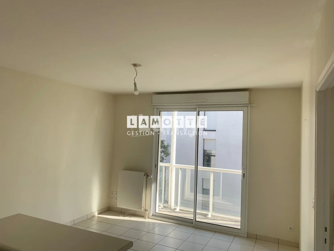 Flat Rue Mauduit Duplessix in Rennes