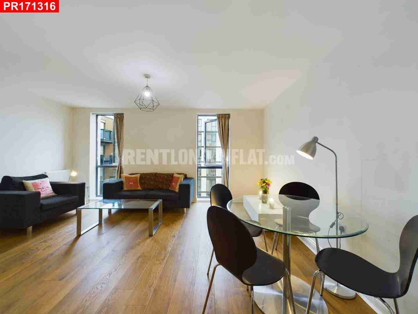 Flat Needleman Close in Greater London