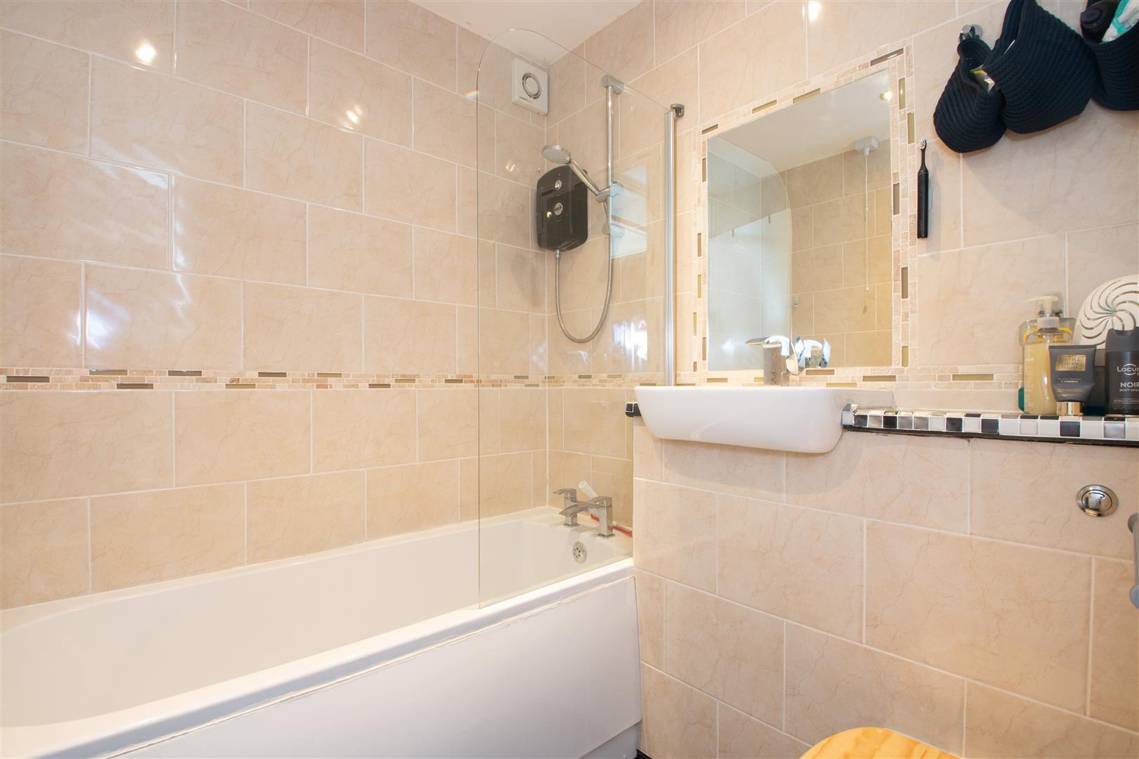 Flat Denmead in Milton Keynes