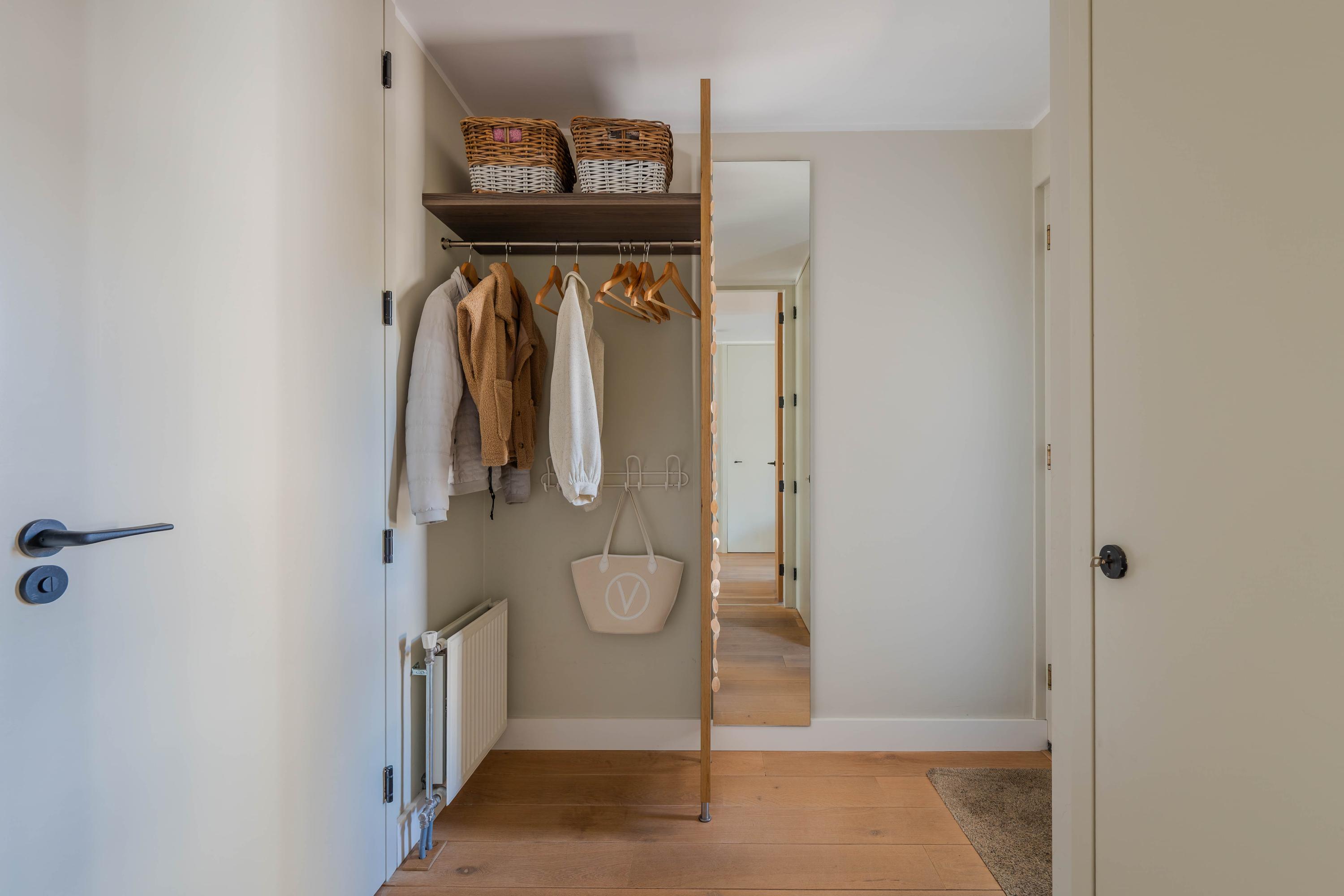 Tussenwoning te koop: Zwanebloem 15, Tegelen