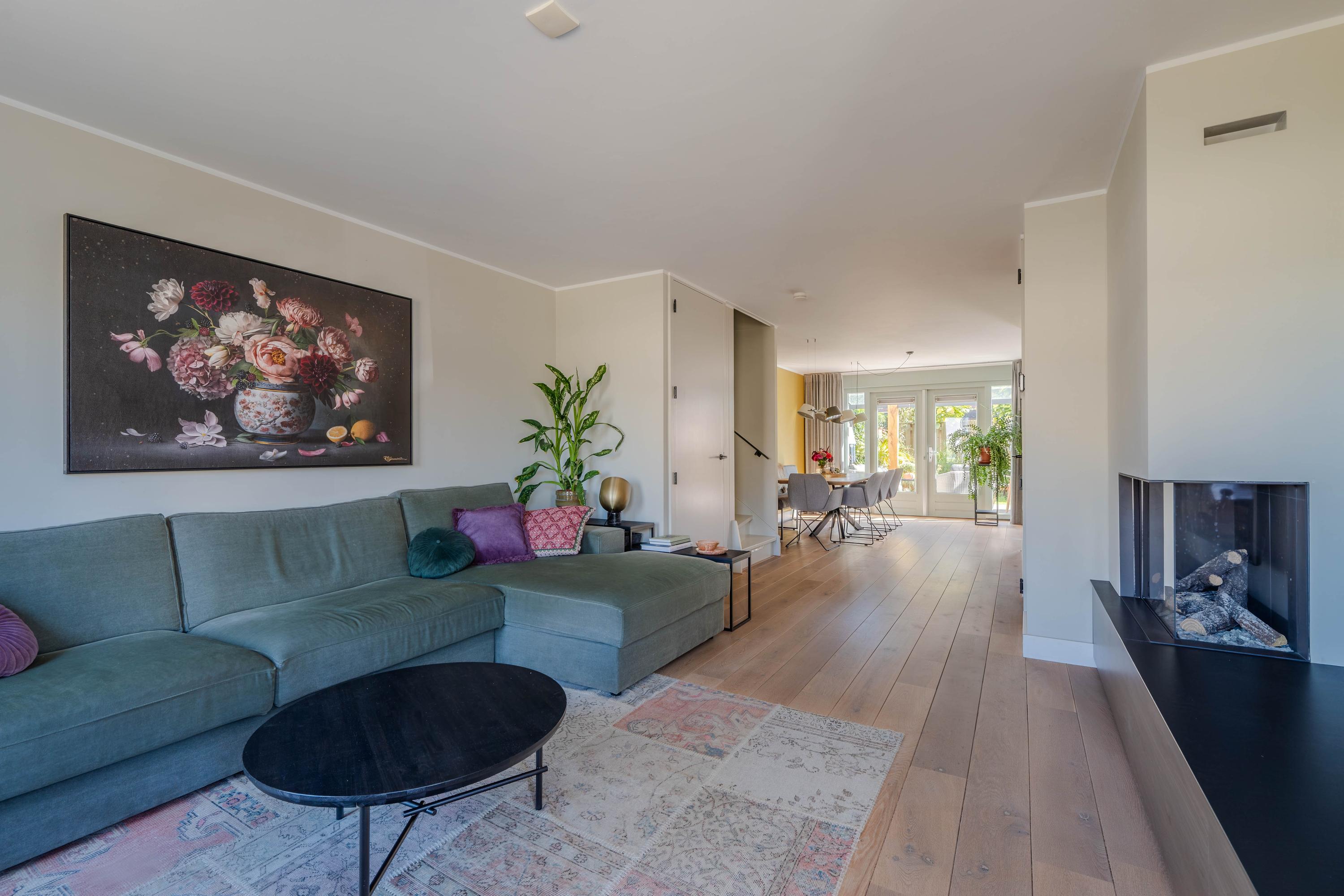 Tussenwoning te koop: Zwanebloem 15, Tegelen