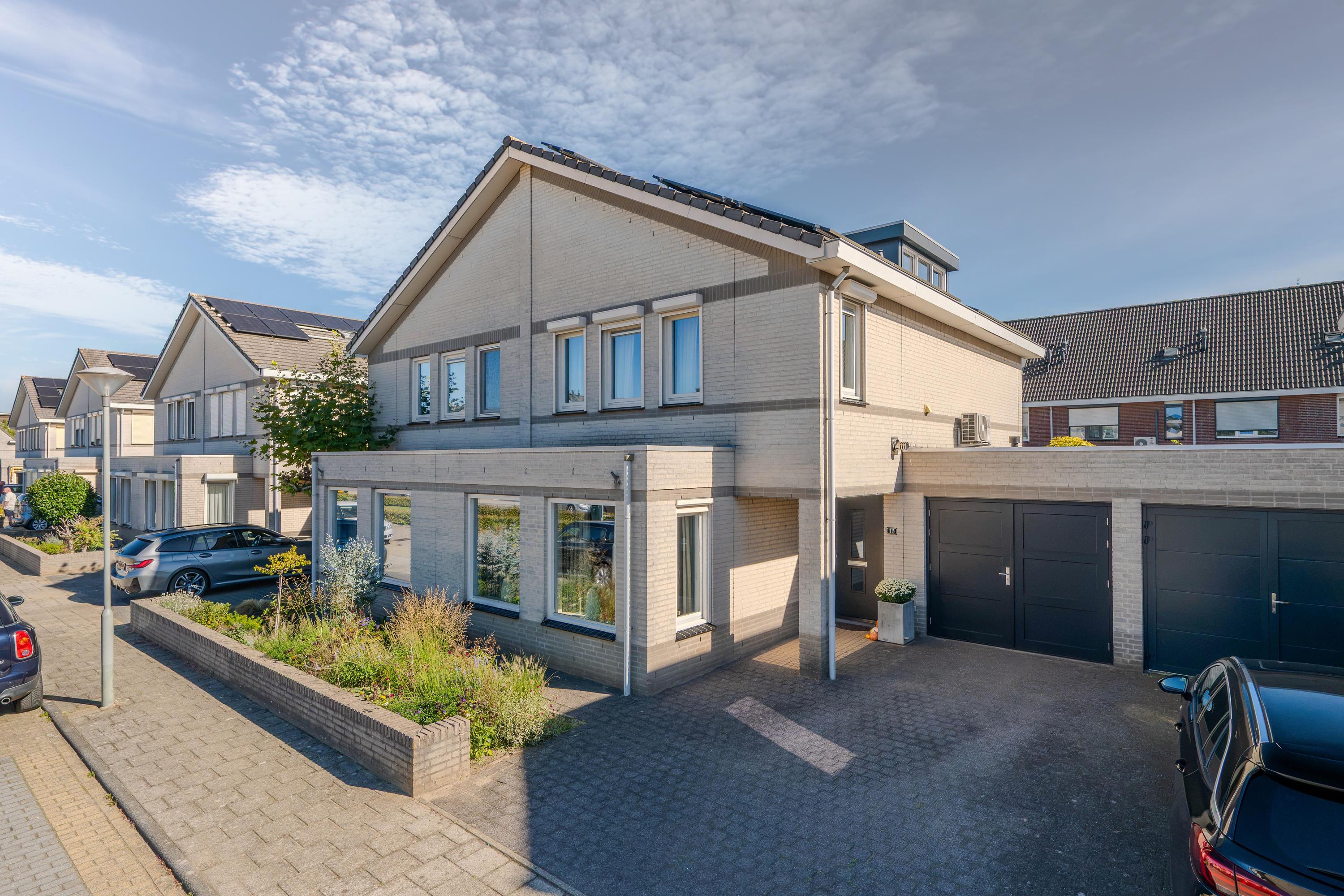 Huis Zwanebloem 15 in Tegelen