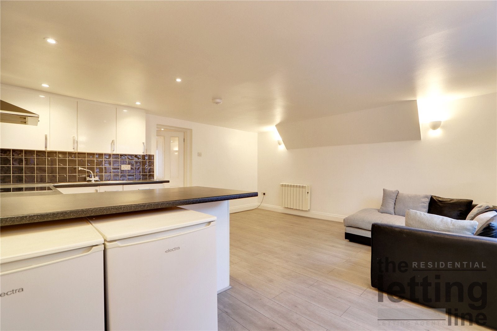 Flat Hertford Road in Greater London