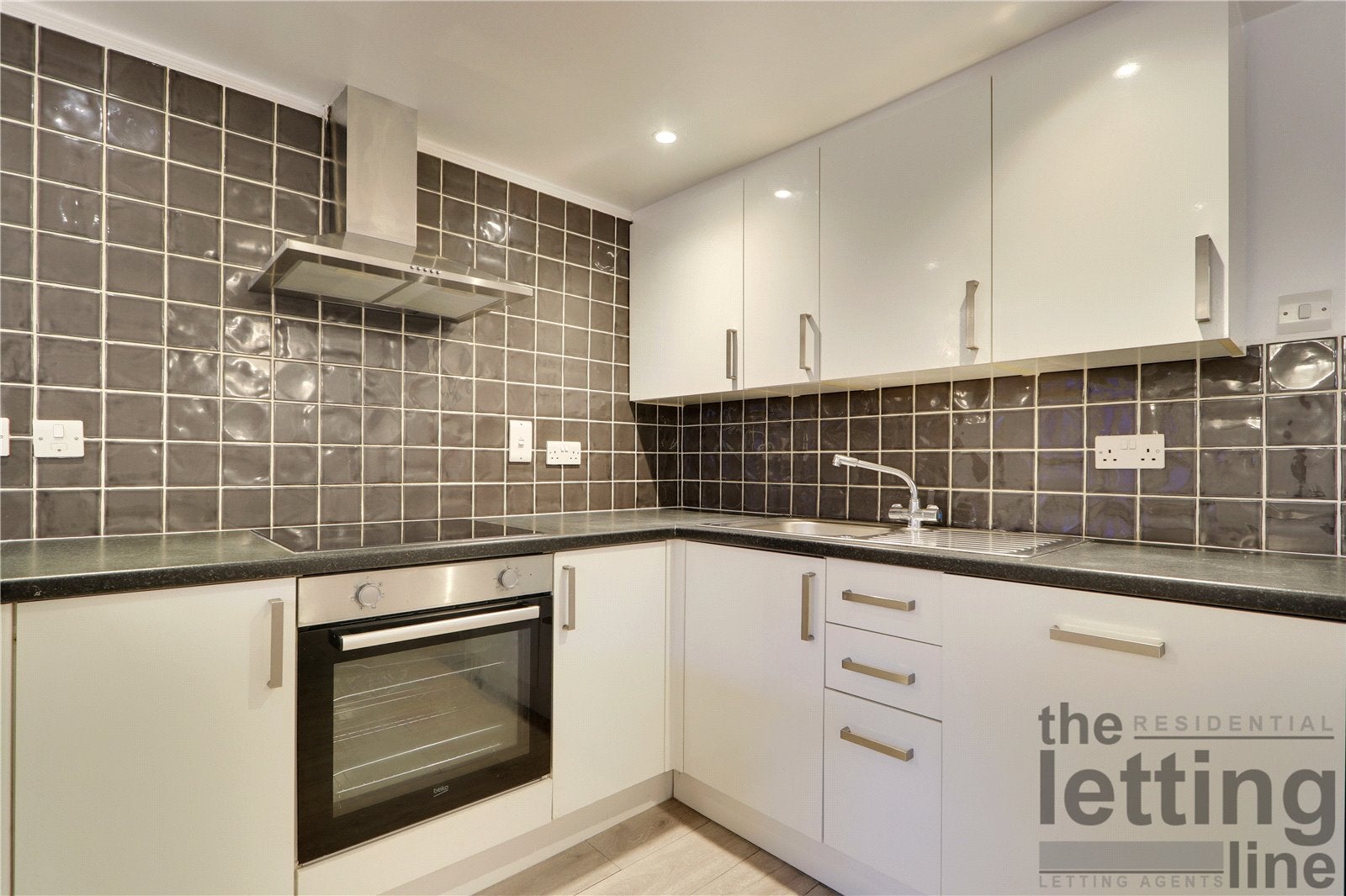 Flat Hertford Road in Greater London