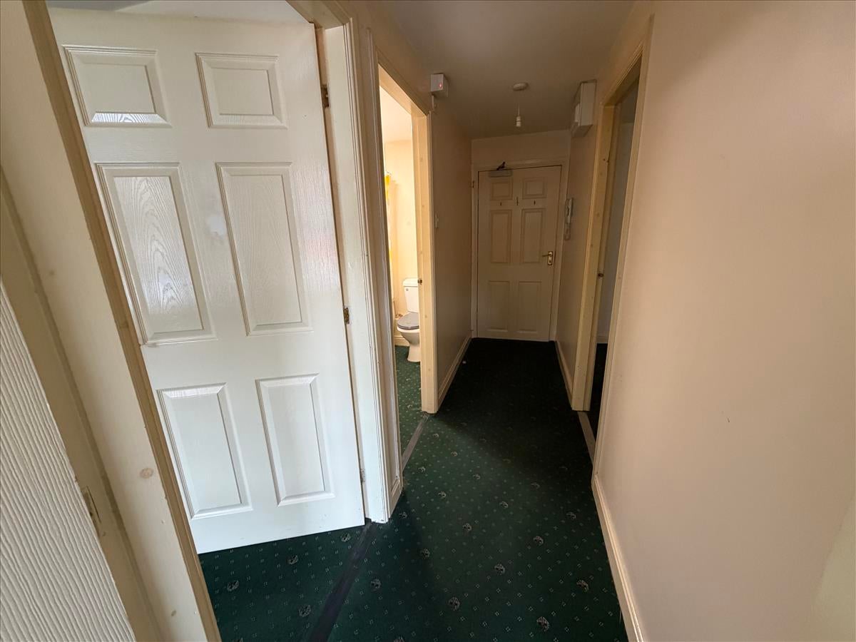 Flat Fazakerley Street in Chorley