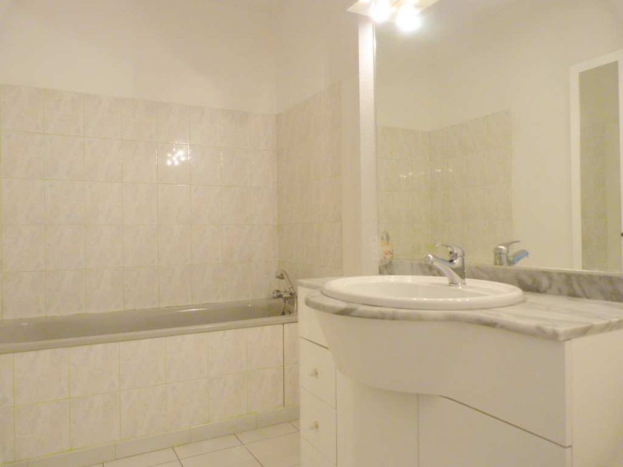 Appartement Rue Anatole France à Pézenas