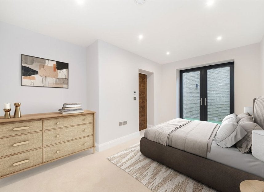 Flat Merton Road in Greater London