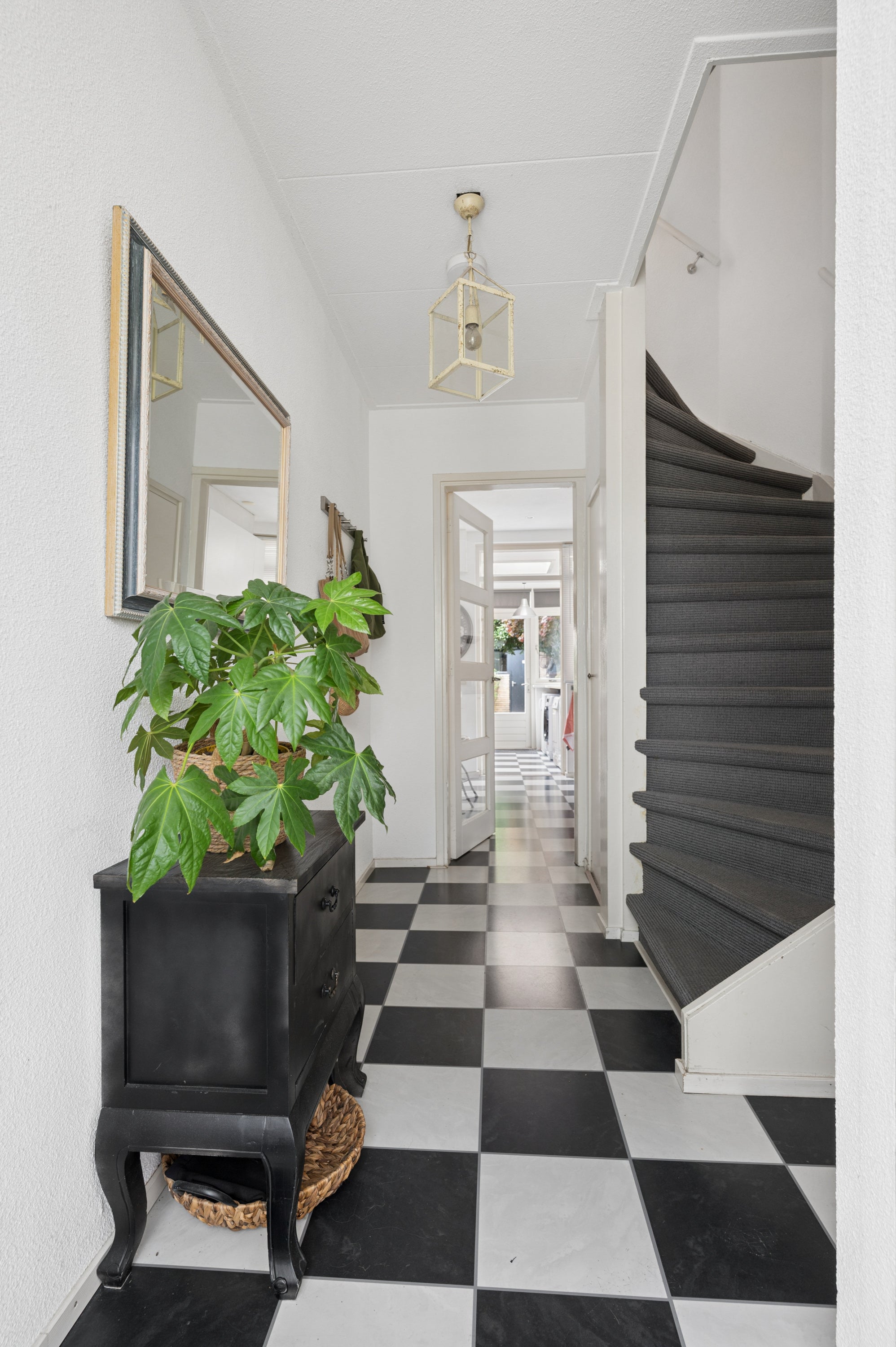 Twee-onder-één-kap te koop: Wilterdinkstraat 23, Ede
