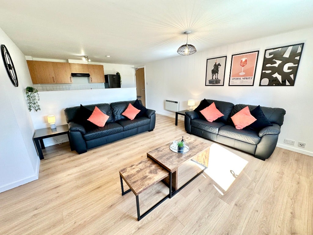 Flat Blackfriars Road in Glasgow