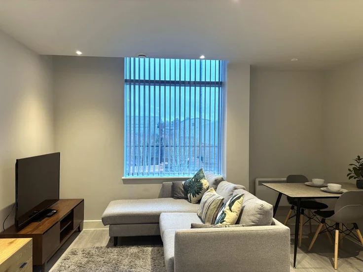 Flat Wokingham Road in Bracknell