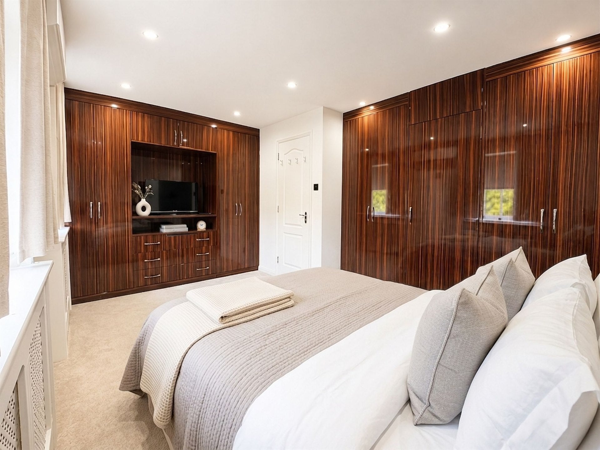 House Ribblesdale Avenue in Greater London