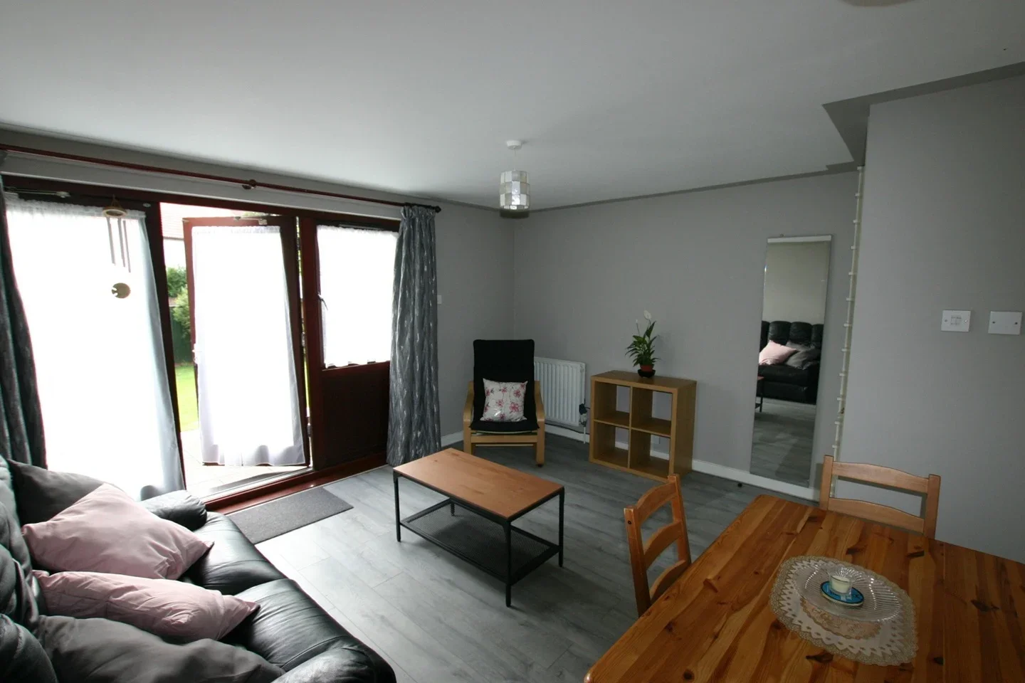 Flat Mordaunt Road in Greater London