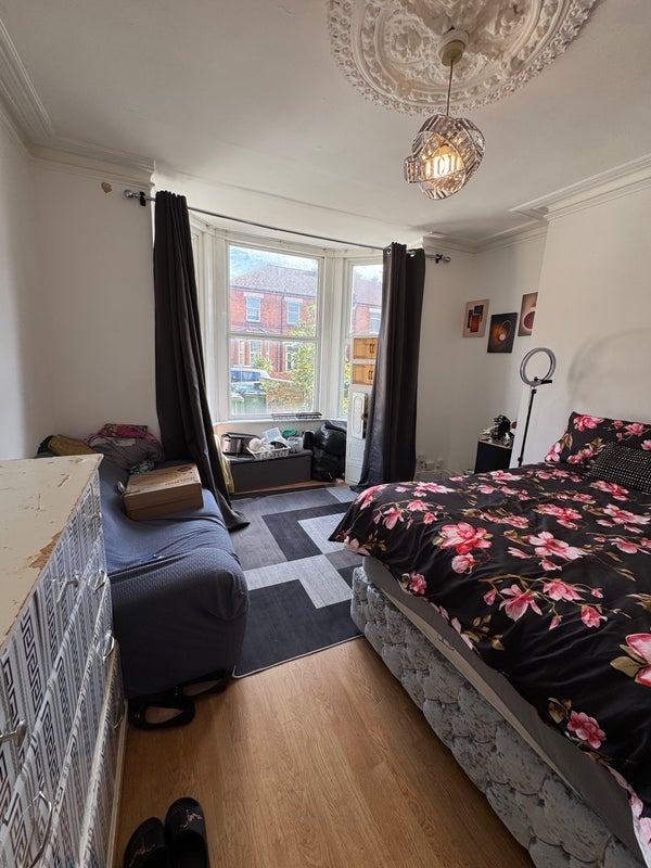 Room Herbert Road in Greater London
